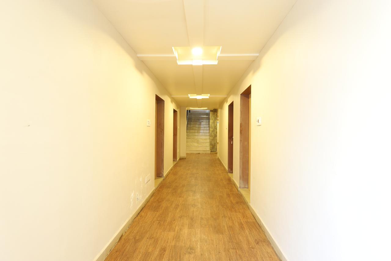 Hotel Loyal Residency Jāmnagar エクステリア 写真